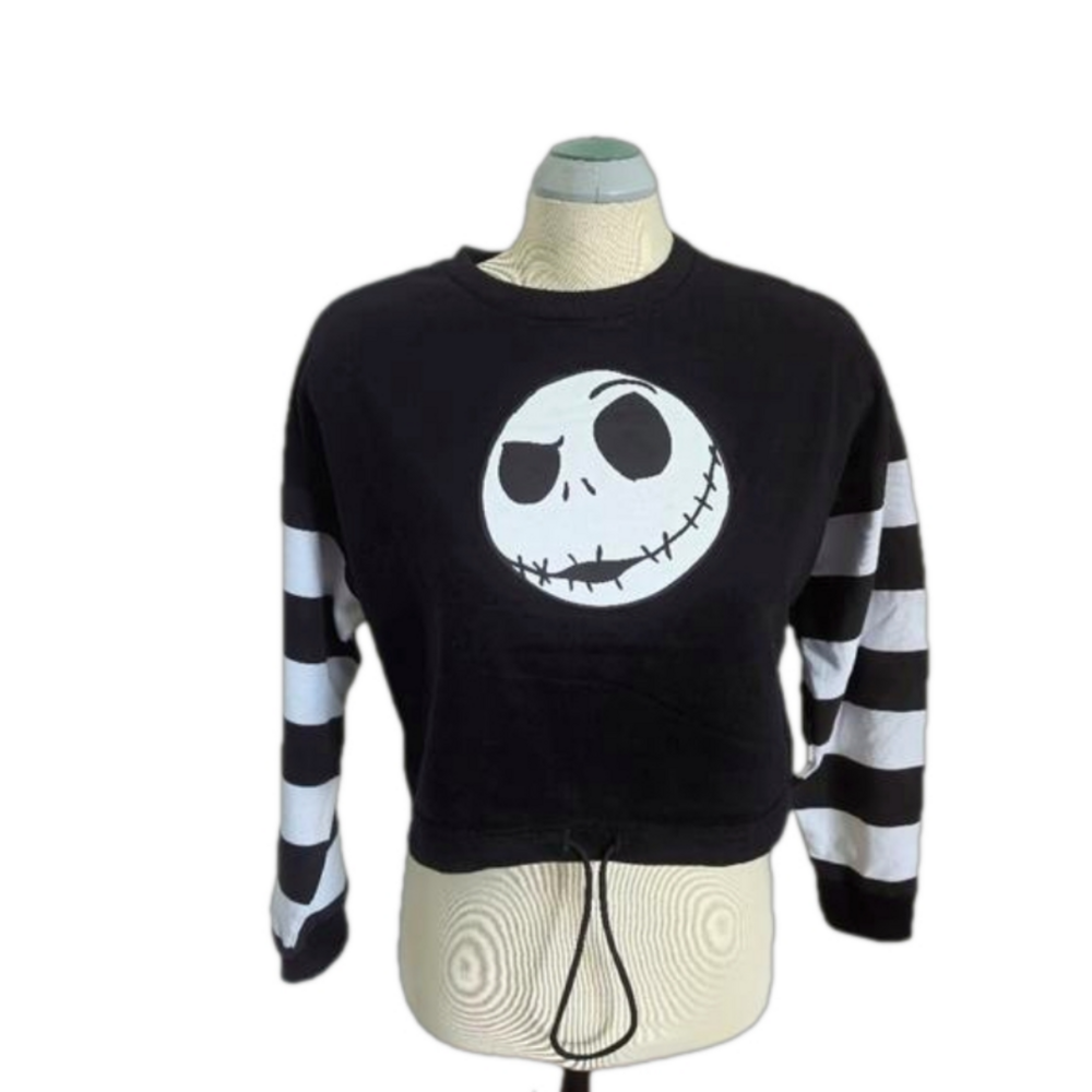 Disney Nightmare Before Christmas Cropped Sweater Size Medium